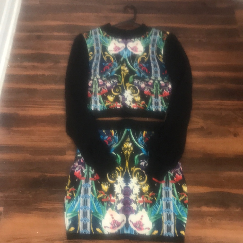 Bebe skirt set price firm
